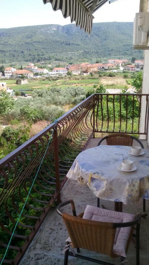 Studio With Balcony Jelsa  Bagian luar foto